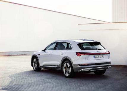 E-tron 50: Audi introduce una versione meno potente di e-tron E-tron 50: Audi introduce una versione meno potente di e-tron