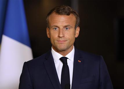 Macron rivoluziona il sistema migranti: dal 2020 quote per quelli economici