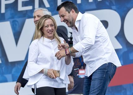 Salvini blinda Draghi in chiave anti-Meloni. E Giorgetti... I sospetti di FdI