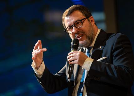 25 aprile, Salvini presenta il suo libro a Milano
