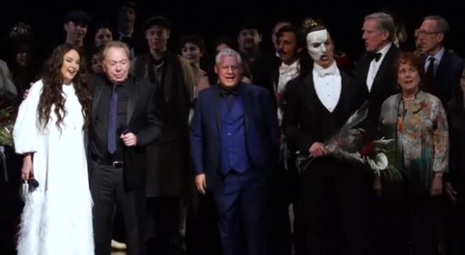 A Broadway Dopo 35 Anni Cala Il Sipario Su Il Fantasma Dell Opera