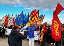 Ex Ilva, conferito il mandato ai commissari per negoziare con Flacks. Via libera in vista della cessione del colosso siderurgico Ex Ilva, conferito il mandato ai commissari per negoziare con Flacks. Via libera in vista della cessione del colosso siderurgico