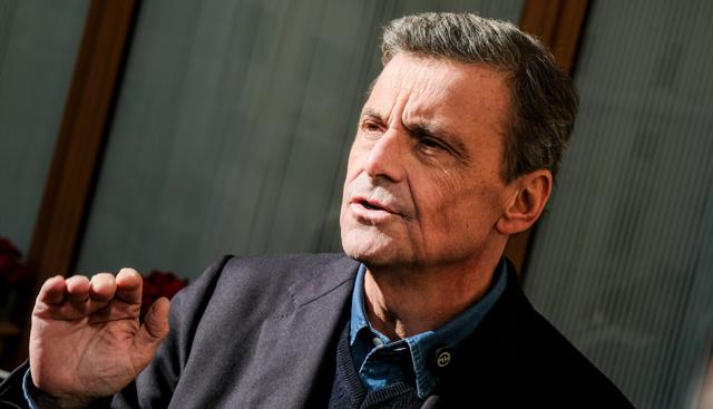 Scontro a distanza Barbero-Calenda, il professore: "La Crimea è russa". Il leader di Azione: "Spero fosse ubriaco"