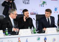 Ucraina, Italia assente al vertice dei "volenterosi". Meloni spegne le polemiche: "Normale, non siamo disponibili a inviare truppe" Ucraina, Italia assente al vertice dei "volenterosi". Meloni spegne le polemiche: "Normale, non siamo disponibili a inviare truppe"