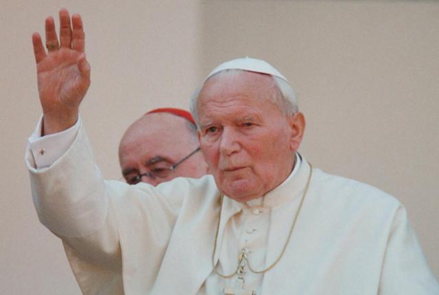 Furto dell'ampolla col sangue di Giovanni Paolo II.Il ladro adesso ha un volto