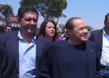 Berlusconi come Togliatti sull’addio di Toti. E la “zingaraccia” di Salvini...
