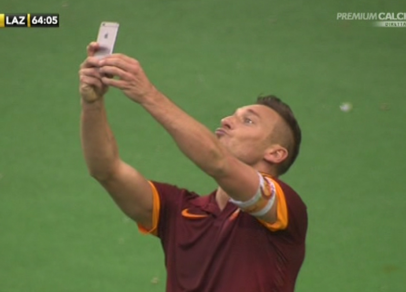 totti selfie 2