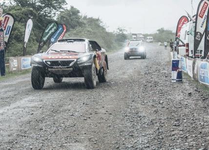 Dakar 2016: Peugeot piglia tutto