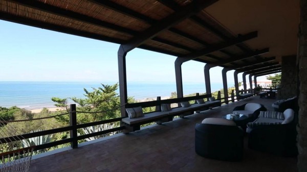 Ekberg veranda mare LaCommerciale Srl via Immobiliare.it