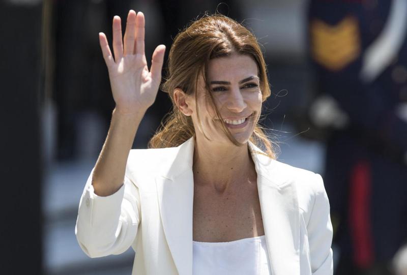 Juliana Awada3