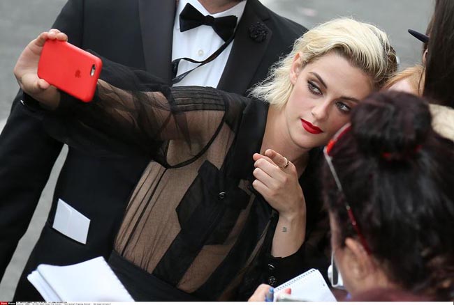 Kristen Stewart Cannes 2016 (18)