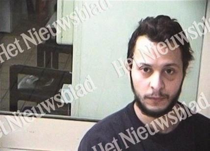 Belgio, Salah Abdeslam in carcere: ecco il primo scatto