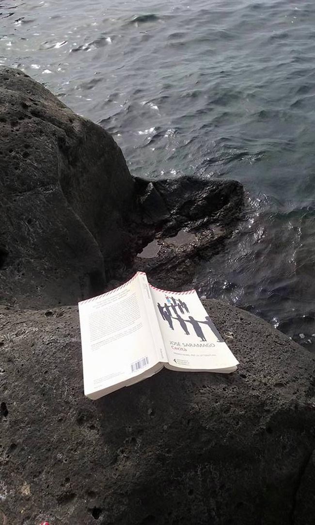 Books on the Beach (1)
