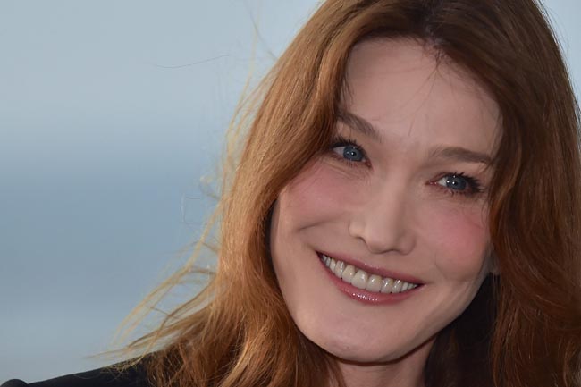 Carla Bruni al festival di Cabourg (15)