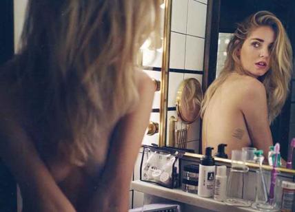 Chiara Ferragni, primo topless 2017. E Fedez... Tutte le foto