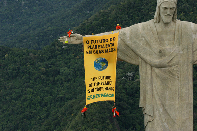 Greenpeace 45 anni (13)