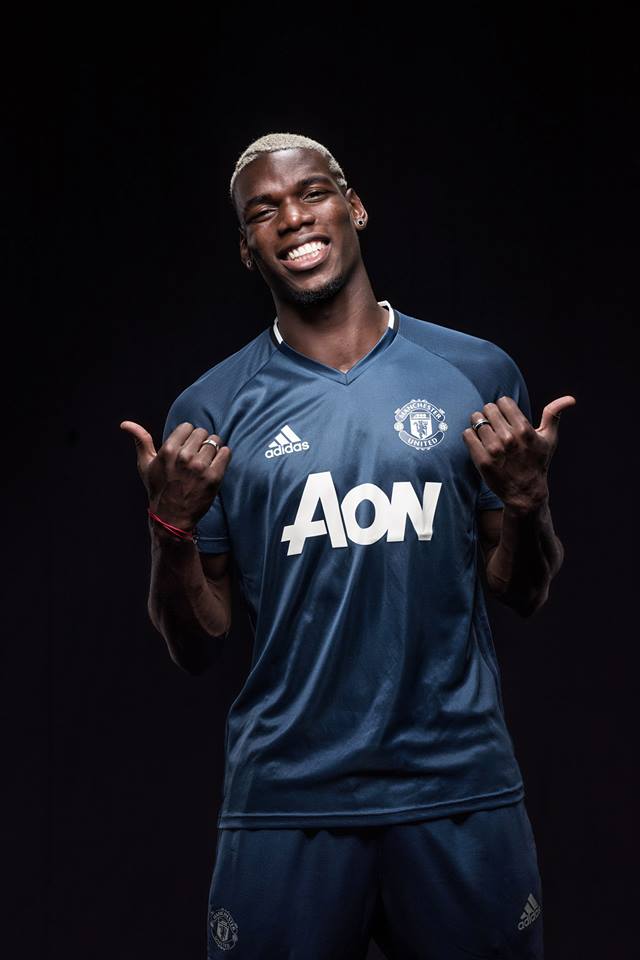 POGBA MANCHESTER 0