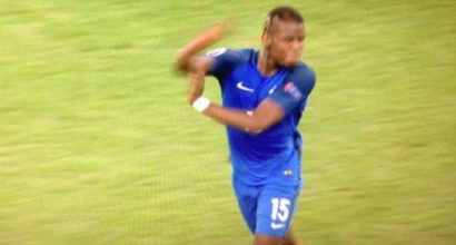 Euro 2016, Pogba: gesto dell'ombrello? Raiola: "Falso, sono str.."