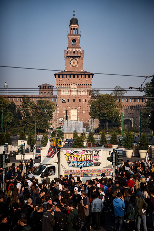 corteo studenti milano 3