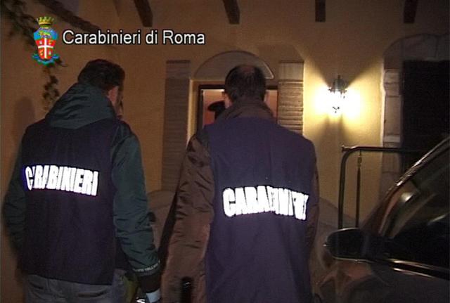 Raid Casamonica in un bar a Roma: quattro arresti