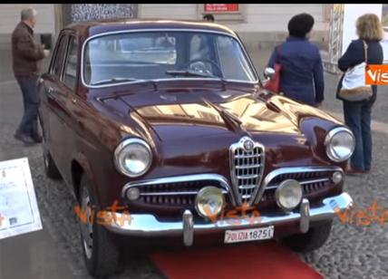 Polizia, festa per i 70 anni a Milano. Le volanti che hanno fatto storia.VIDEO