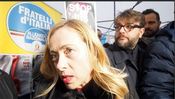 VIDEO REPORTAGE GIORGIA MELONI A MILANO 5