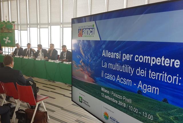 Un momento del convegno “Allearsi per competere. La multiutility dei territori: il caso ACSM-AGAM”, al Pirellone.