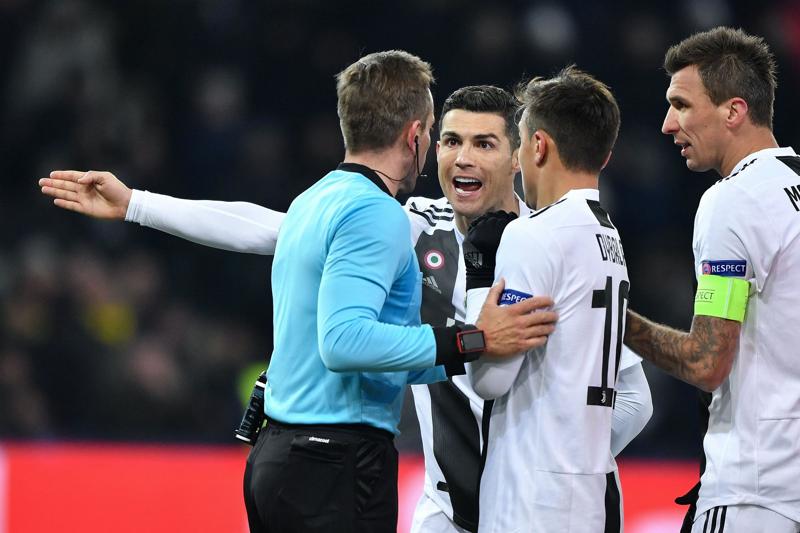 Dybala Cristiano Ronaldo e Mandzukic Juventus