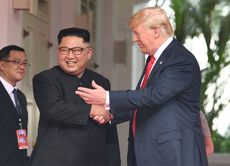 Singapore incontro Donald Trump Nord Corea Kim Jong un ape 12
