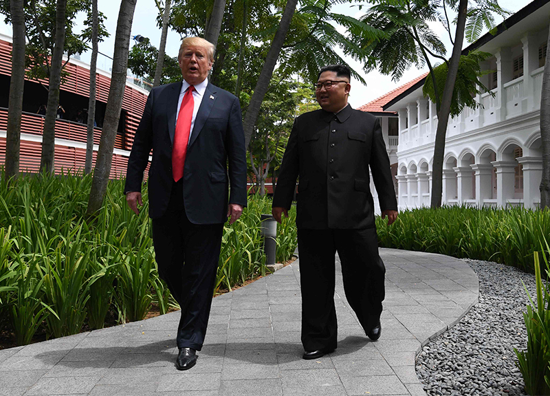 Singapore incontro Donald Trump Nord Corea Kim Jong un ape 6