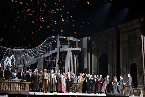 Prima alla Scala: la Tosca (© Teatro alla Scala / Brescia - Amisano)