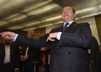 FI, Berlusconi avverte: “Non mollo”. E su Salvini: “Garantisco io in Europa”