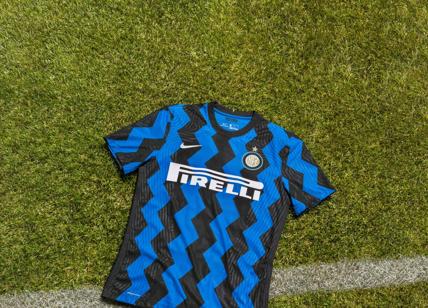 Inter, il prossimo anno la maglia sarà a zig-zag e onde