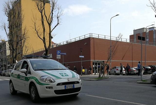 Coronavirus: Polizia locale a Milano