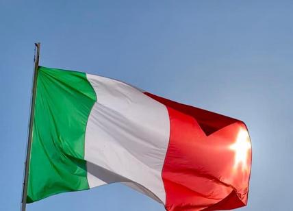 Coronavirus Italia bloccata completamente, consensi bipartisan: da Salvini a..
