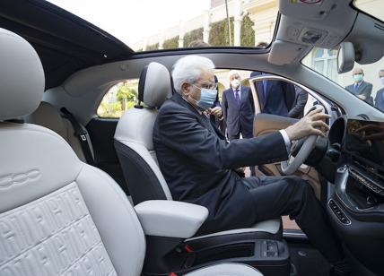 Il Presidente Mattarella al volante della nuova Fiat 500 Elettrica