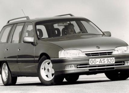 1990, Opel presenta la Omega