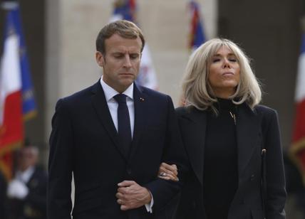 Francia, lady Macron nei guai per il caso Sarkozy. Intercettazione scottante