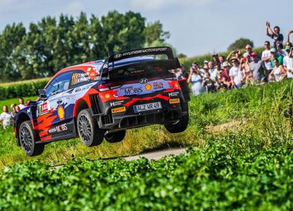 WRC, Rally del Belgio, Dopo 16 PS Neuville è ancora al commando