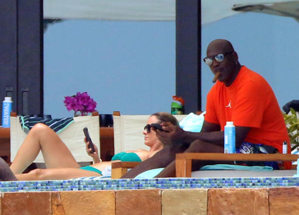 Cabo San Lucas.,Micheal Jordan ,in vacanza con la moglie  Yvette Prieto