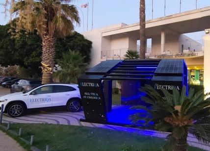 ELECTRIQA: il tour elettrificato di Mercedes arriva a Roma