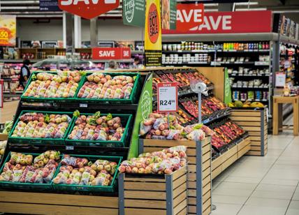 Arance, patate e mele: discount batte supermercato sull'acquisto programmato