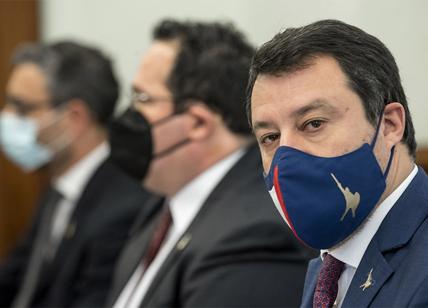 Open Arms, i pm: Salvini a processo. Il leader leghista: "Ho difeso il Paese"