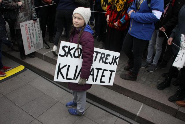 Greta Thunberg durante una manifestazione ad Amburgo, il 1 marzo 2019 (Lapresse)