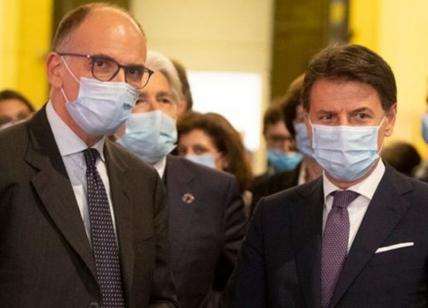 Letta: "Per vincere, M5s nel centrosinistra. Renzi? Dipende da lui"