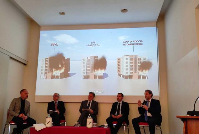 "La sicurezza degli edifici: lo stato della normativa sulle facciate e le aree di miglioramento". Sala Capranichetta dell'Hotel Nazionale, Roma.