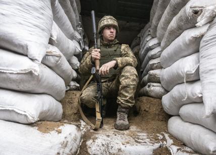Ucraina, via al ritiro truppe russe dal confine. Ma la Cnn smentisce Putin