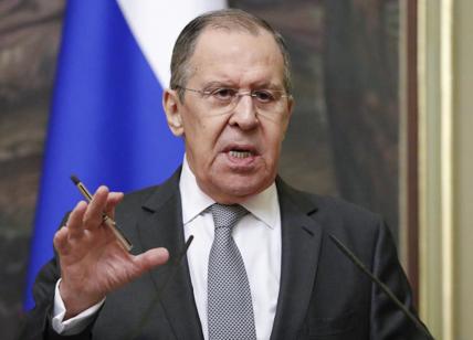 Guerra, Mosca espelle 40 diplomatici Ue: "No armi nucleari ma pronti a tutto"