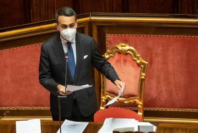 Il Ministro Luigi Di Maio Informativa urgente sulla crisi tra Russia e Ucraina