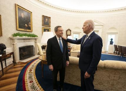 Draghi a Biden: "Perchè Putin non lo chiami tu?". Congresso Usa: 40 mld a Kiev